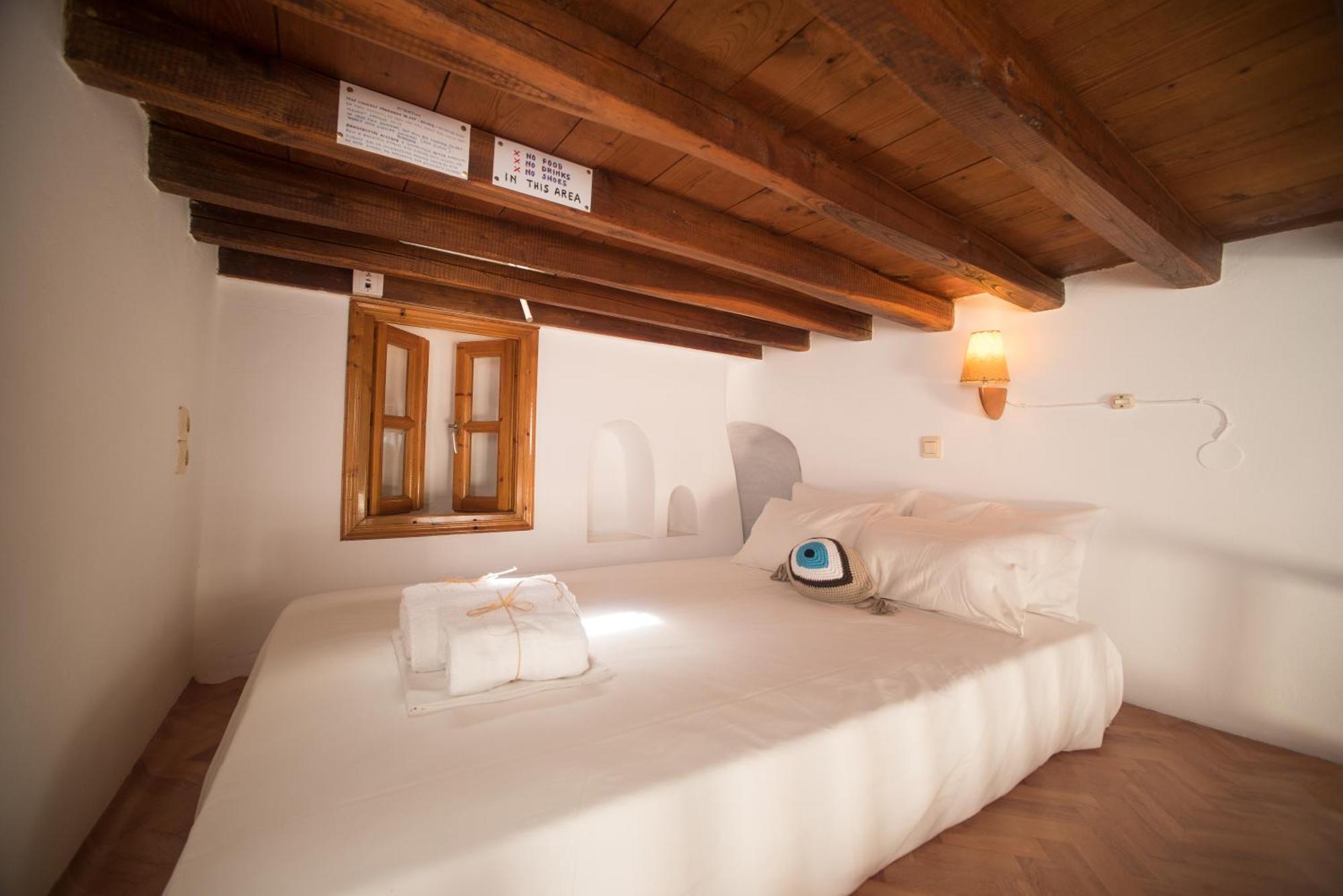 Bright & Relaxing Loft With Attic Room In The Heart Of Mykonos City Mykonos Town Extérieur photo